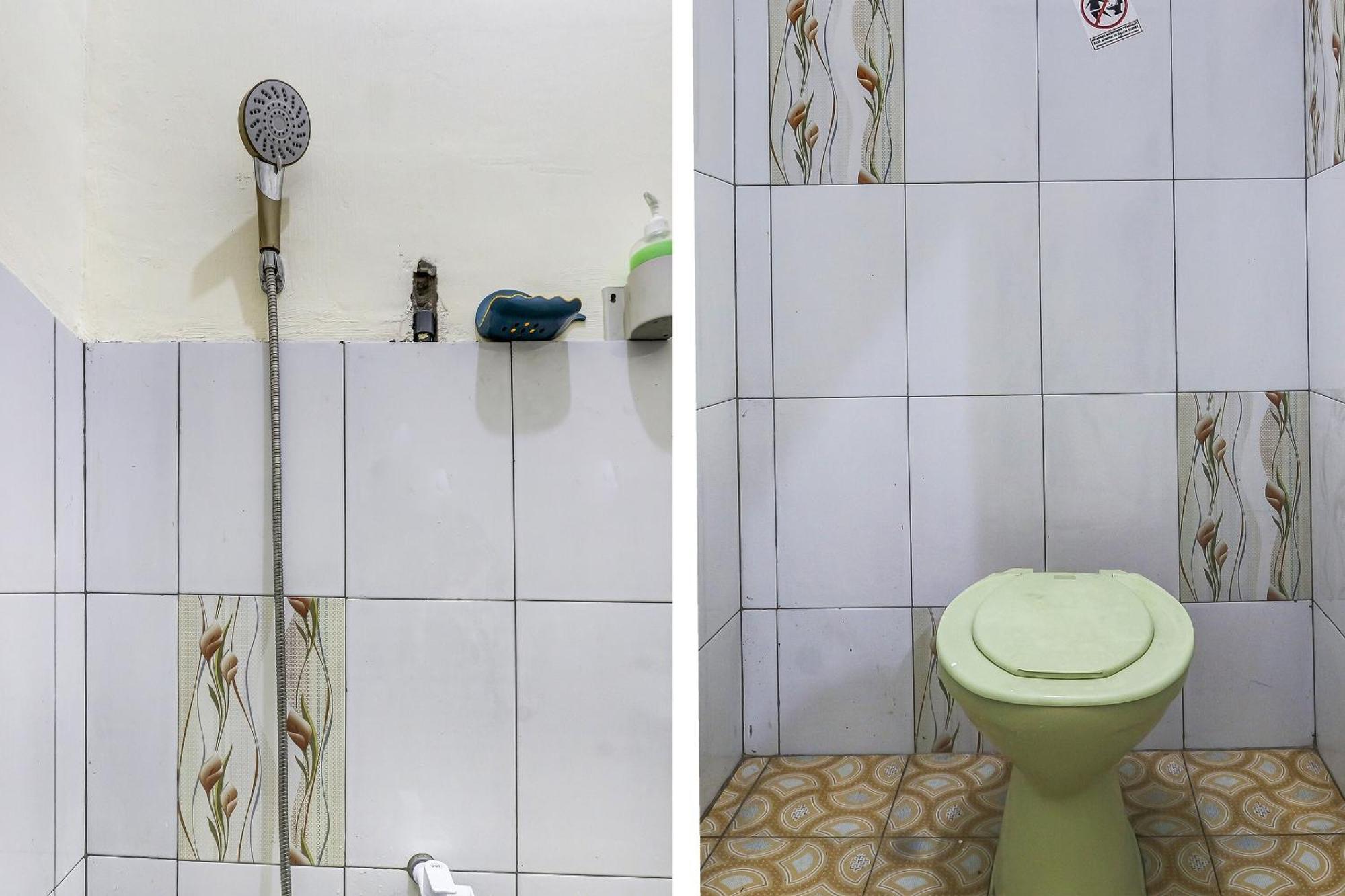 Hotel Spot On 90780 Gang Tengah Semarang